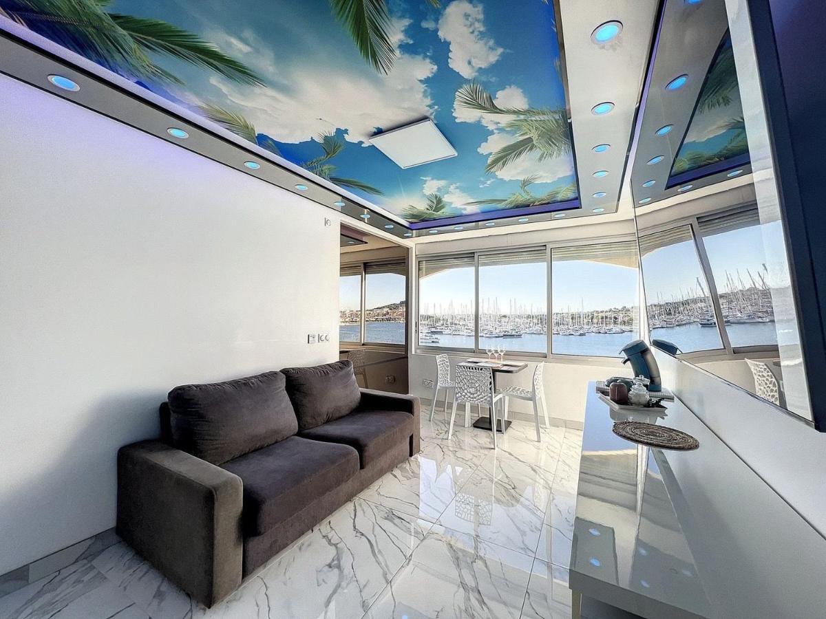 Prestige, Ile Des Pecheurs, Vue Port * Agde